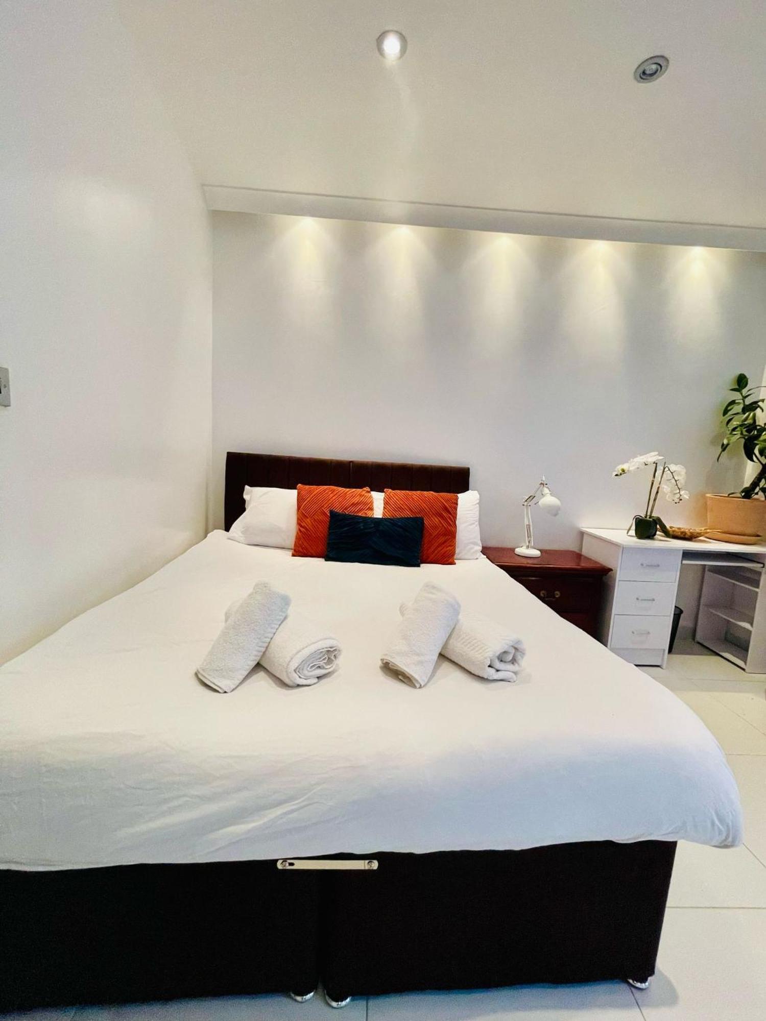 Smithfield St Paul Farringdon Central London Apartment Exterior photo